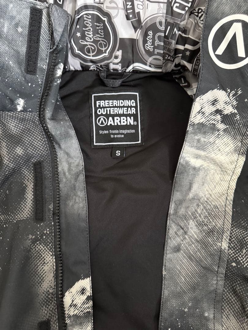 ARBN スノボウェア 上下セット メンズS 着用2回