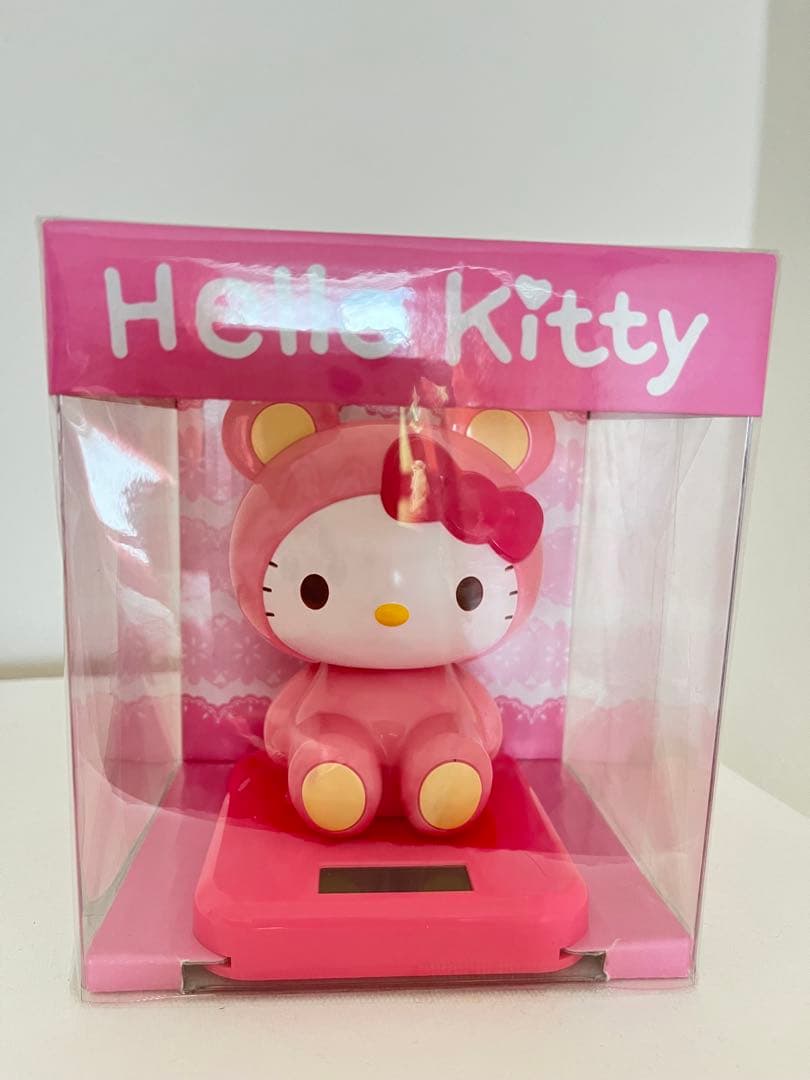 ハローキティ　首振り　ソーラー　ピンクベアー