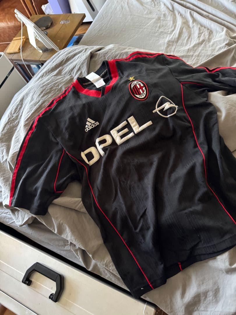 ACミラン 100周年記念 黒ジャージ