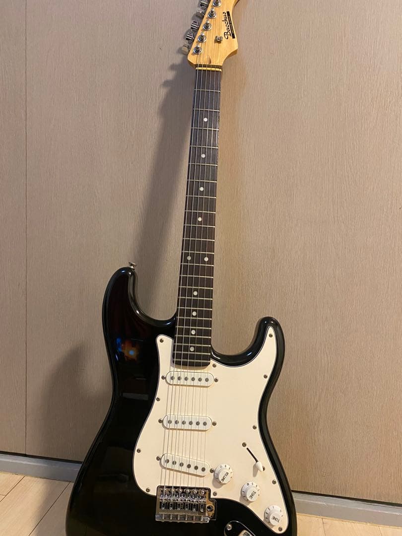 【美品】Bacchus Stratocaster