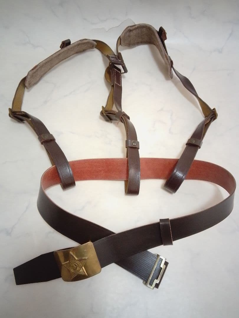 実物？ ソ連 ロシア ベルト サスペンダー 本革 軍 ソビエト ミリタリー