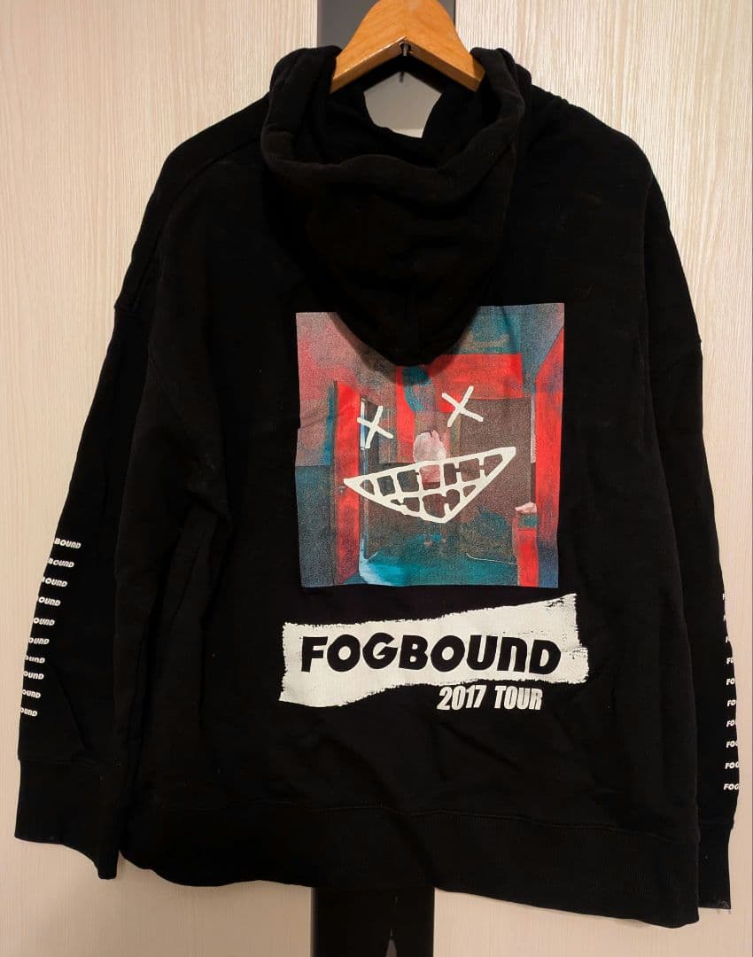 米津玄師　パーカー　Lサイズ　FOGBOUND