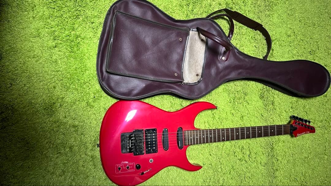 ギター FRS-85 Las Vegas Red REVOLVER SUSTAINIAC