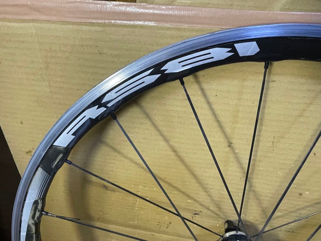 カーボン！　シマノ　WH-RS81 前後セット