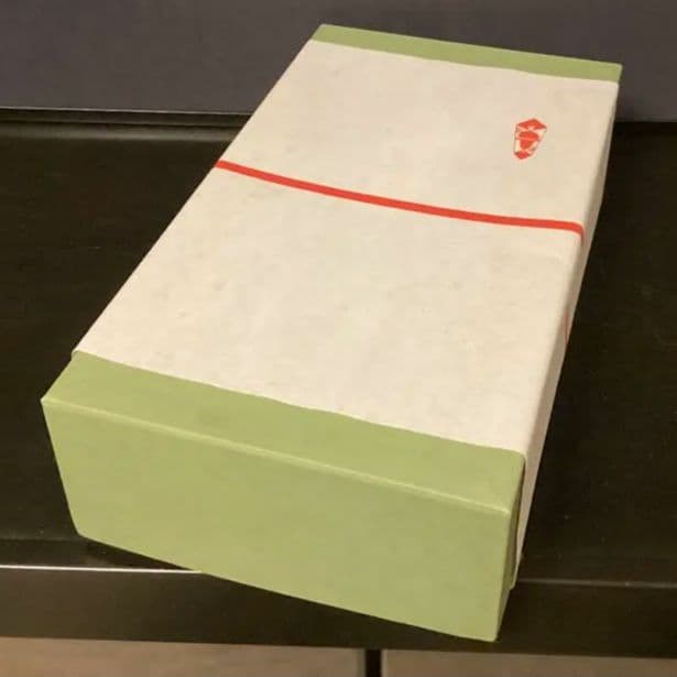 新品　象彦漆器 四方盆　菓子器 四角形 濃い赤色　箱付き