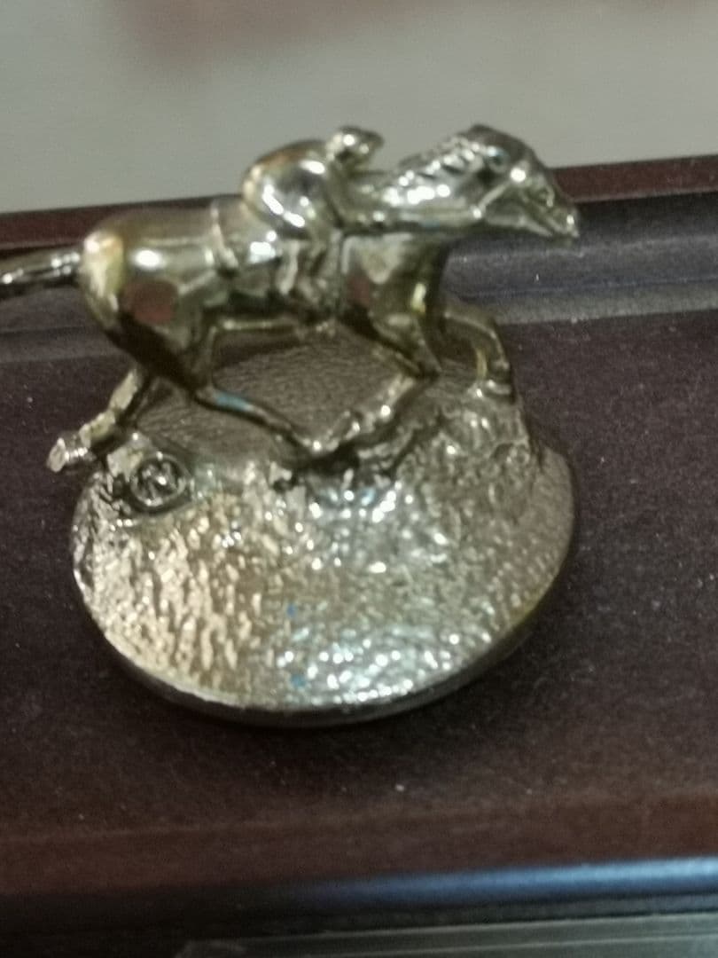 ブラントンBLANTON'S専用台座と貴重なゴールドキャップ全種類