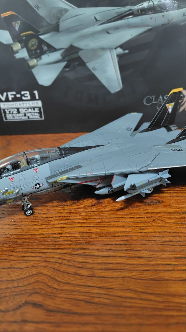 CALiBRE WinGS F-14D トムキャット ※ジャンク