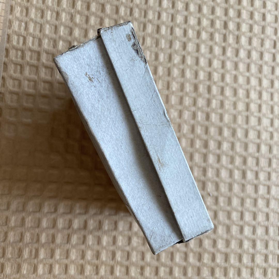 イニシャル刺繍モノグラム　フランスアンティーク　蚤の市　メルスリー　ハンドメイド