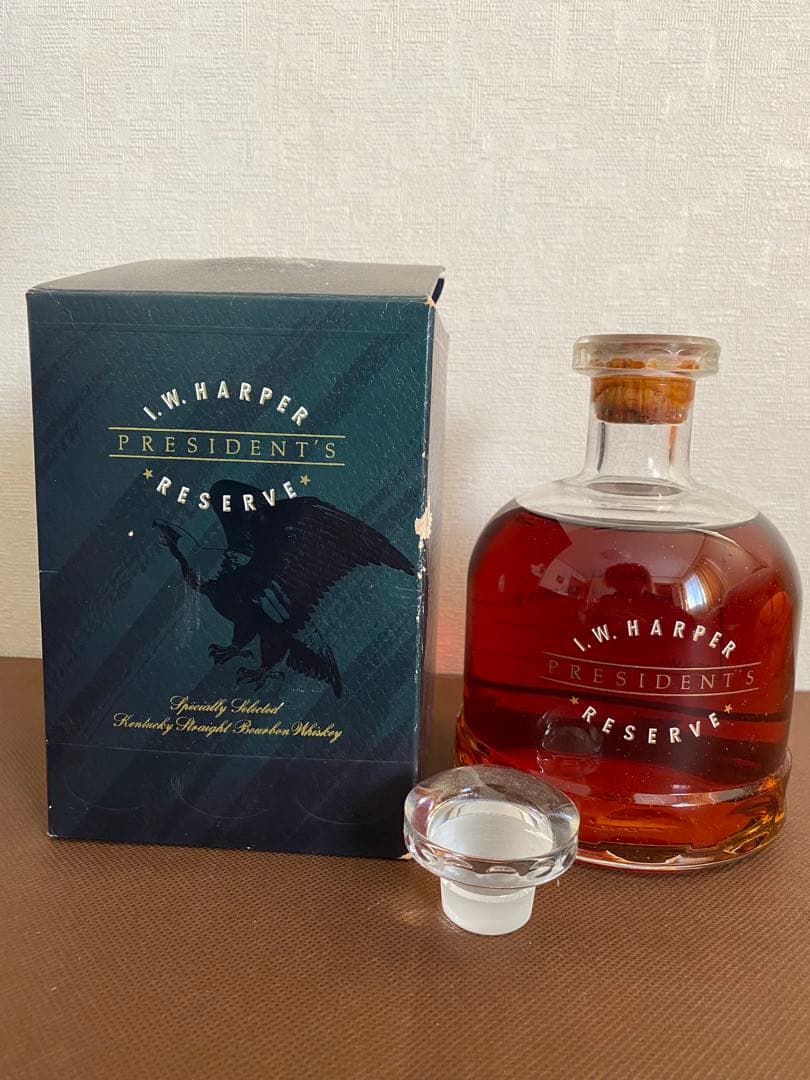 【新品未開栓】I.W.ハーパープレジデントリザーブ750ml 43% ウイスキー