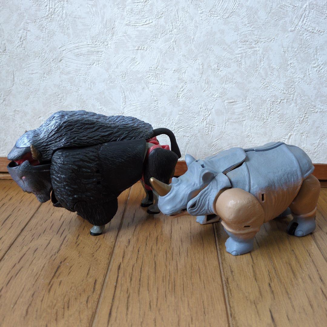 トランスフォーマー　ビーストウォーズ　ビッグホーン　ライノックス　2個セット