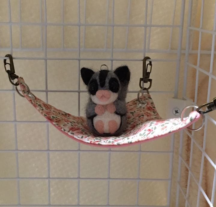 三角コーナーハンモック（小花柄・ピンク）春・秋仕様    ポーチ