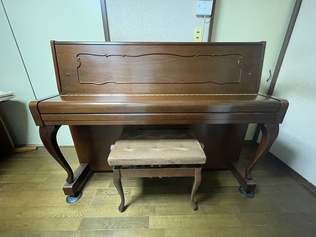 【上品なデザイン】KAWAI c-113 アップライトピアノ スツール付き