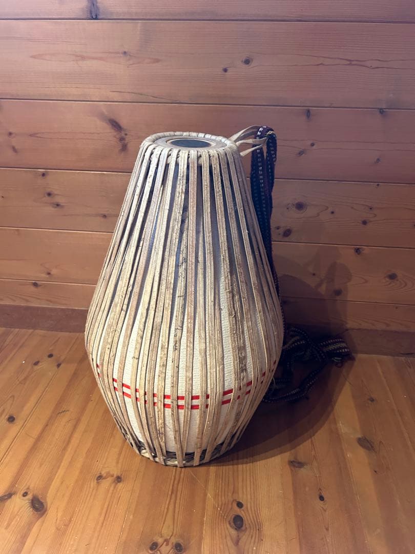 ムリダンガム　インド　伝統楽器　太鼓