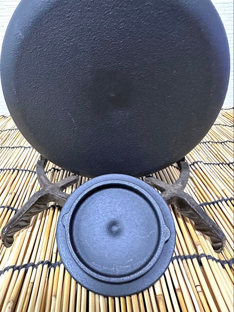 美品、供箱、取説付　三条特殊鋳工所造UNILLOY 鉄瓶１リットル　南部鉄瓶