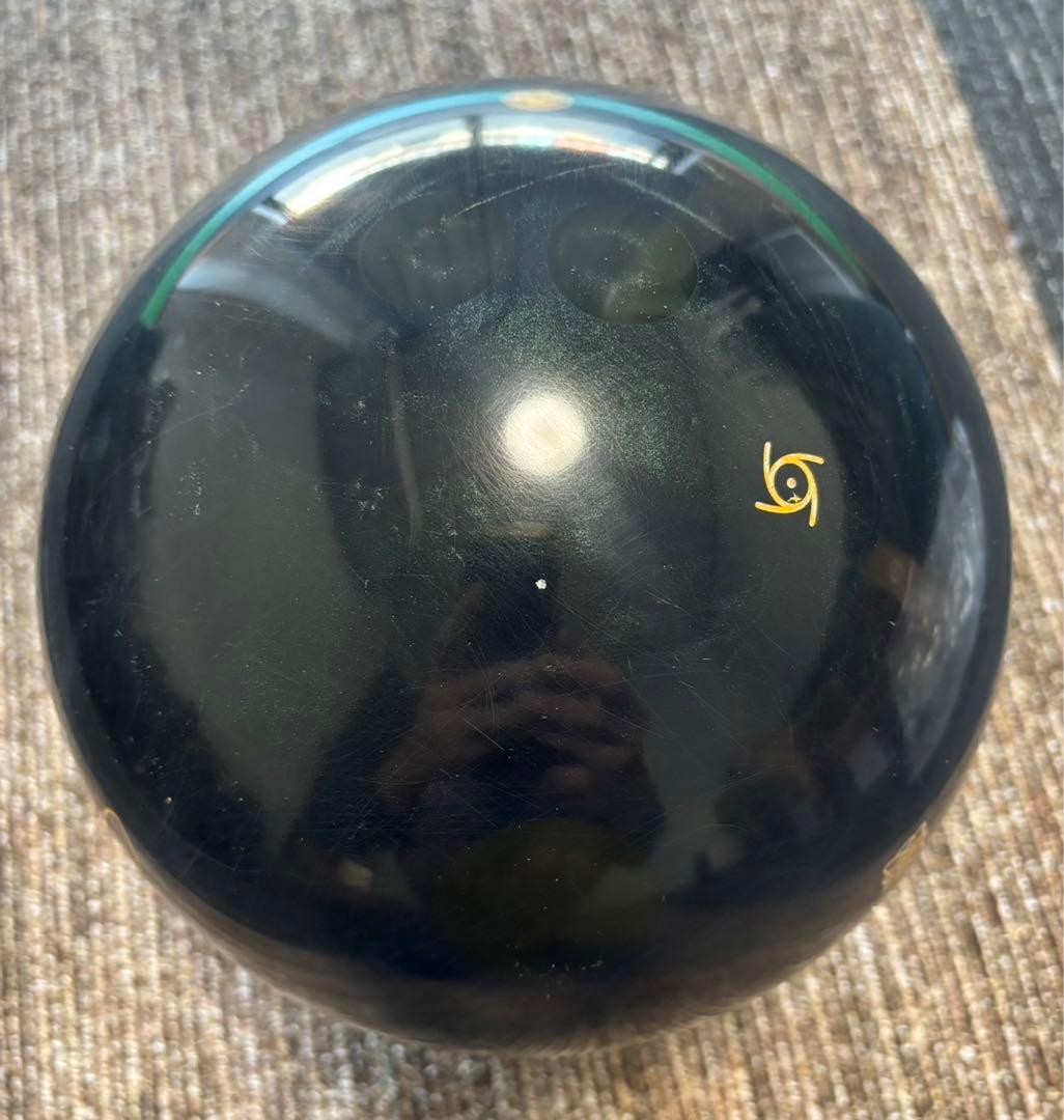 ボウリングボール　ストーム　ダークフィジックス 15P 5G未満 プラグ済