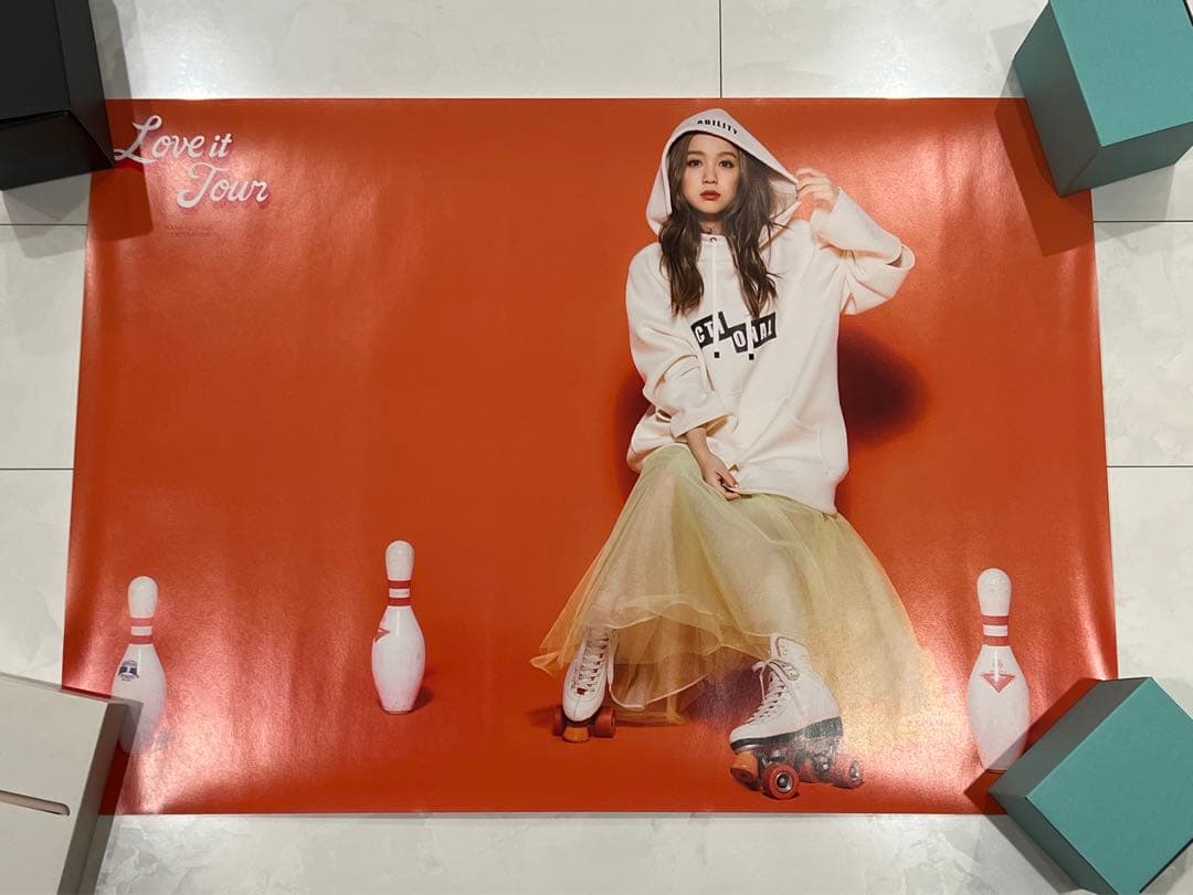 【新品未使用】西野カナ　公式ツアーポスター10枚セット