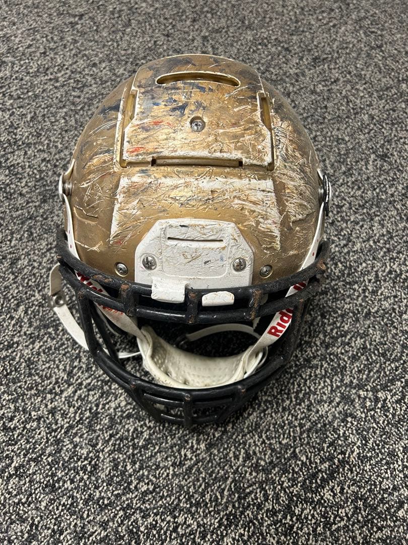 アメリカンフットボール ヘルメット　シャットf7