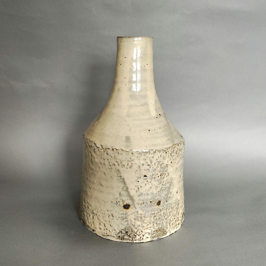 花岡隆　粉引花入　花瓶