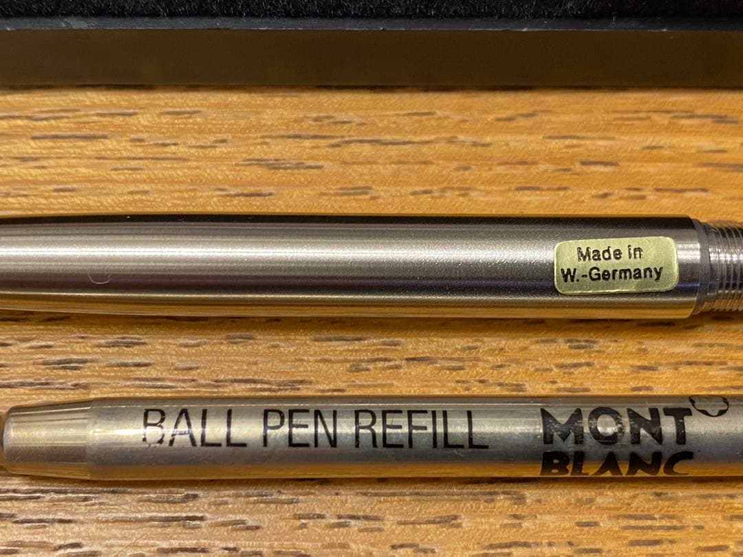 【新品・未使用】MONTBLANC モンブラン ノック式ボールペン Sライン