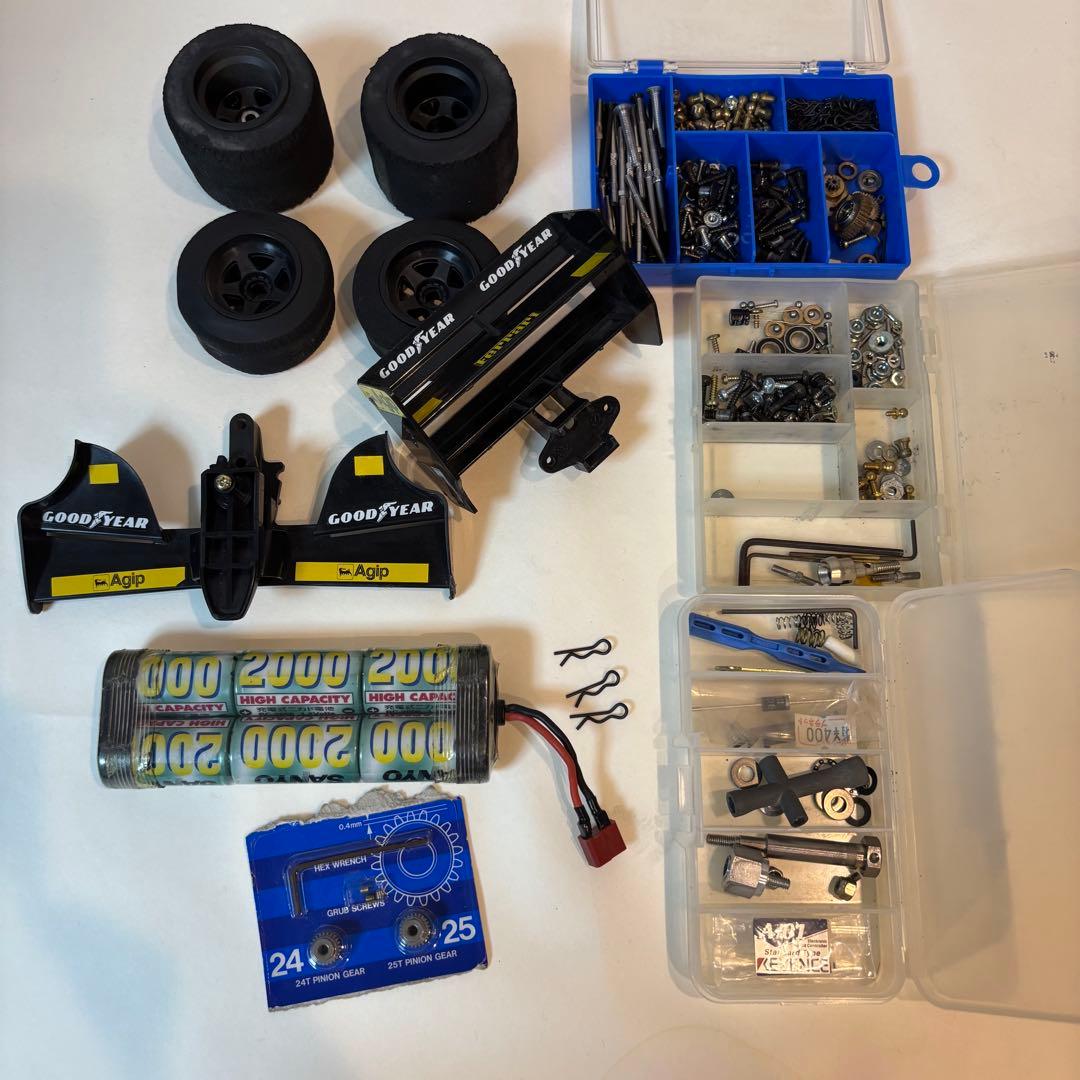 タミヤ F103 ビンテージRCカーセット／動作確認済・おまけパーツ付き