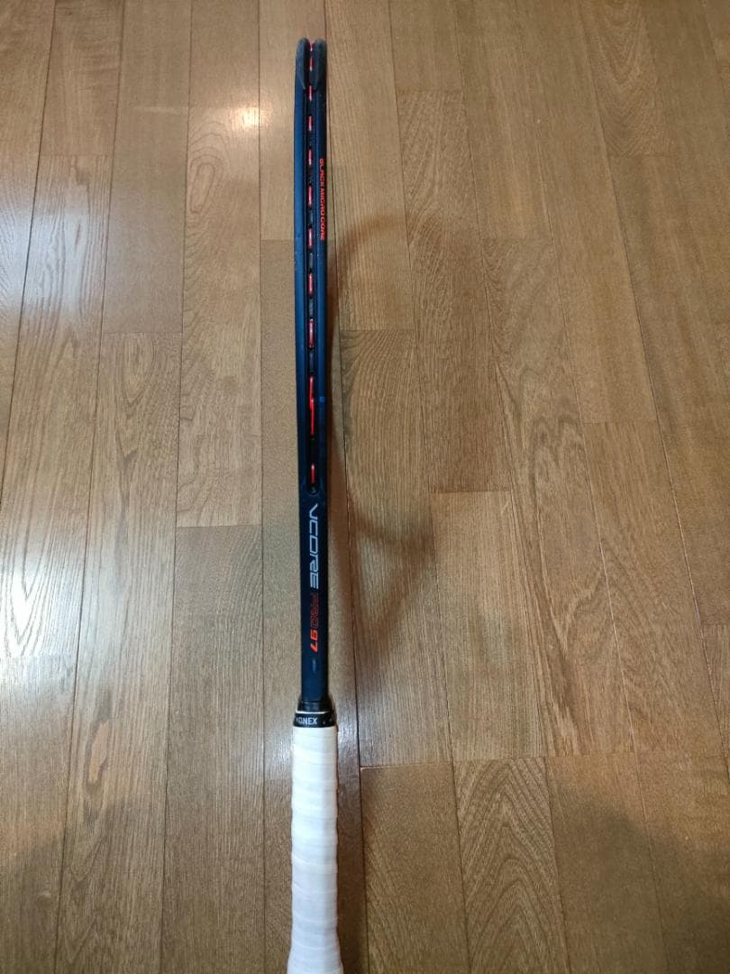 VCORE PRO 97 (2018)テニスラケット