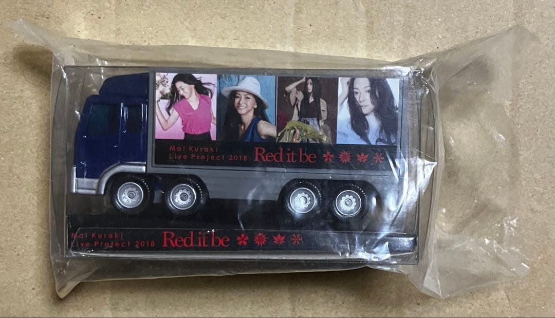 ツアートラック$倉木麻衣2018ライブRed it be君 想ふ春夏秋冬ミニカー
