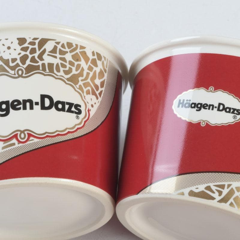 ハーゲンダッツ　スーパープレミアムクラブ　カップ＆スプーン　C　9364