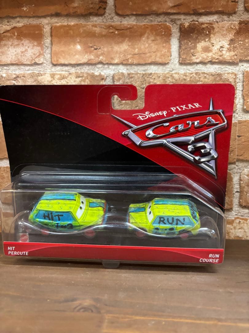 カーズミニカーDisney Pixar Cars 3 キャラクターカー 2パック
