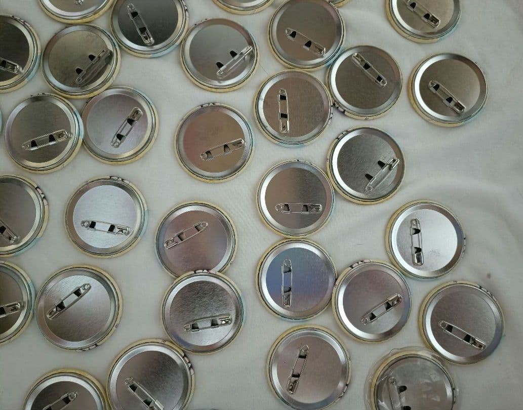 すとぷり　るぅと　缶バッチ　2021　summer デフォ