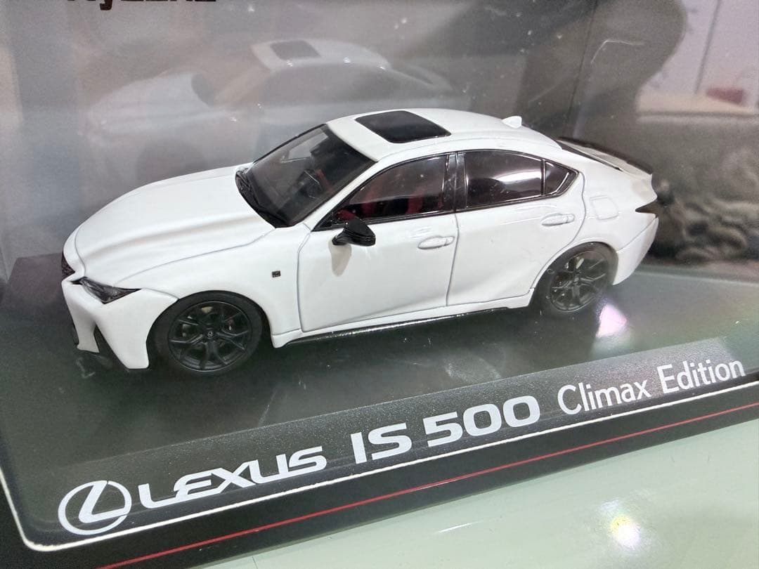 京商 1/64 Lexus IS 500 Climax Edition ミニカー
