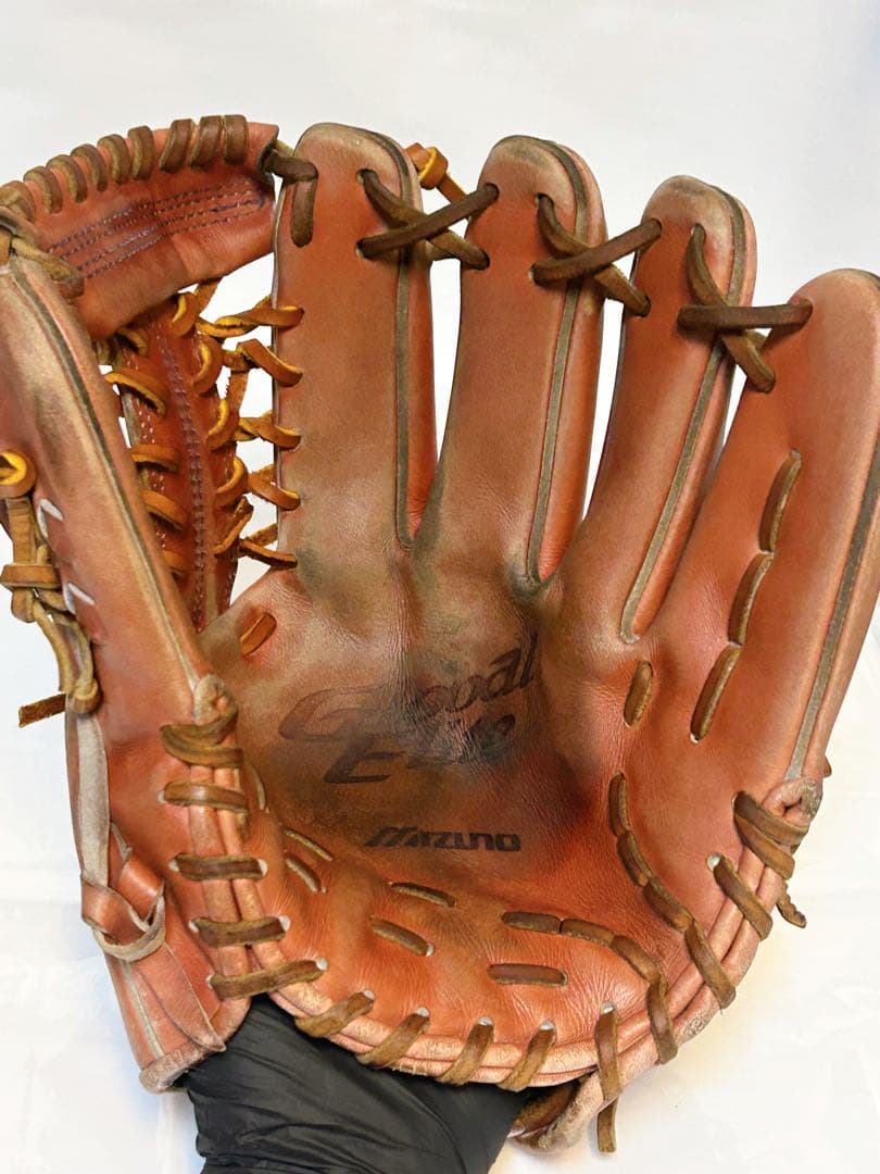 ★即使用可能!!・硬式内野用★ ミズノ グローバルエリート 型深め