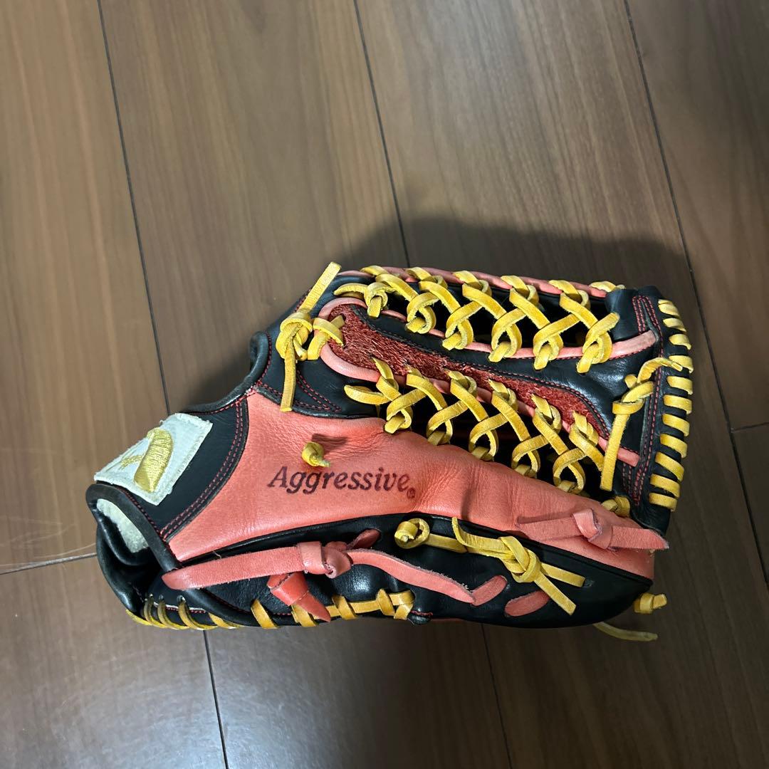 スラッガー　軟式外野手用　刺繍無し