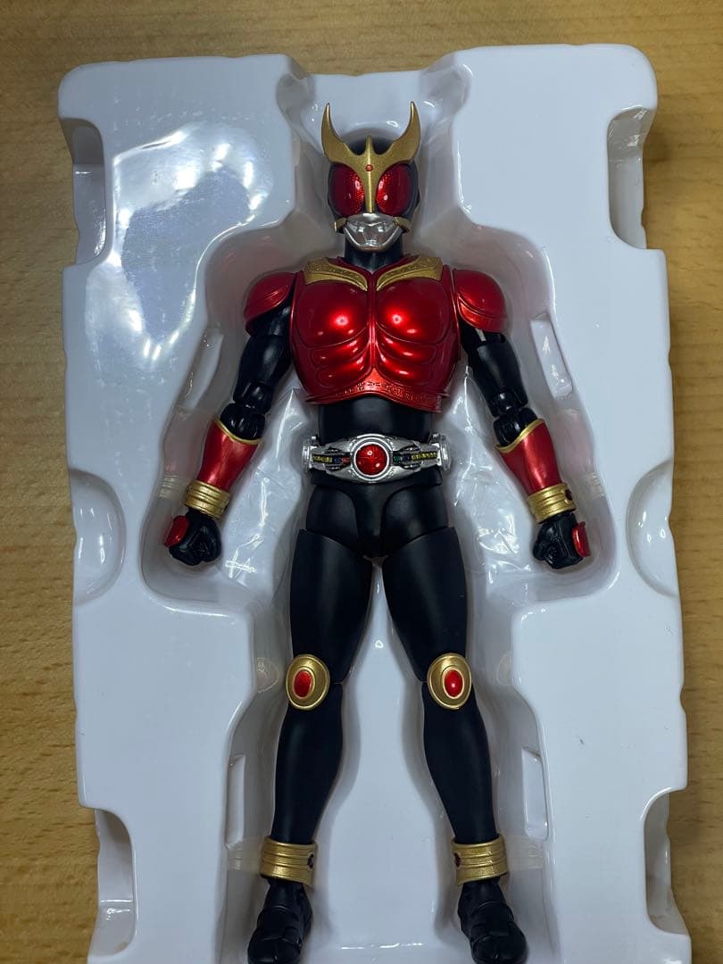 【美品2体セット】真骨彫フィギュアーツ 仮面ライダークウガ アメイジングマイティ