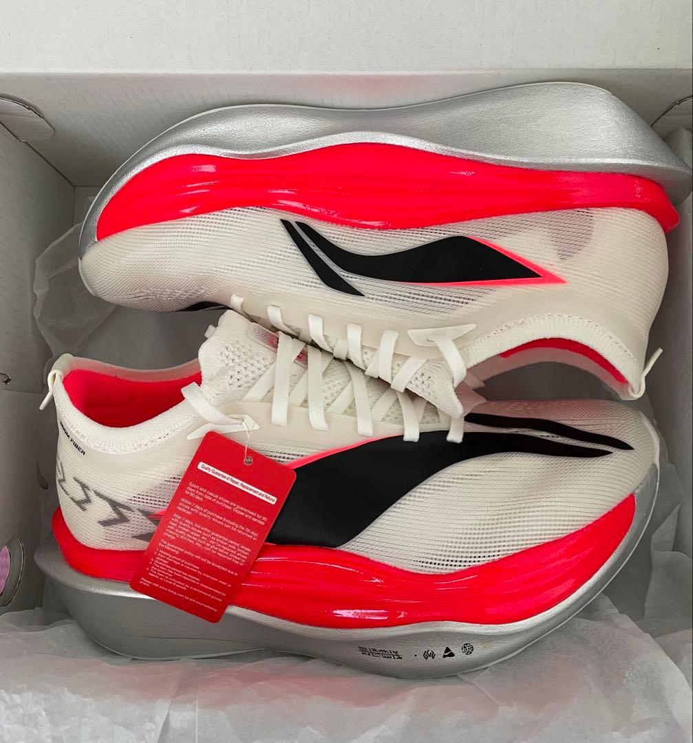 LI−NING FEIDIAN 6 ELITE