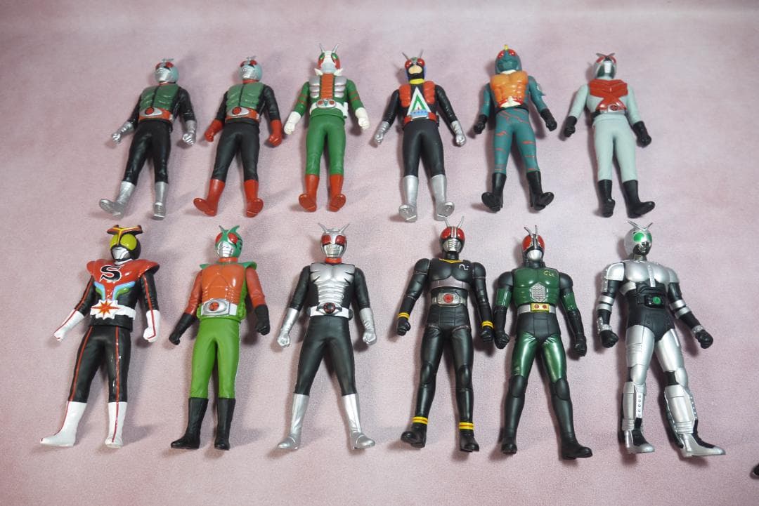レジェンドライダーシリーズ　仮面ライダー　昭和シリーズ　ソフビ12体