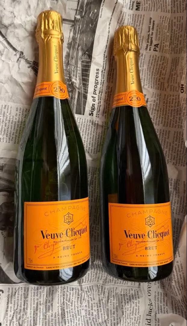 セラー管理　新品未開封　ヴーヴ クリコ 750ml 2本セット　イエローラベル