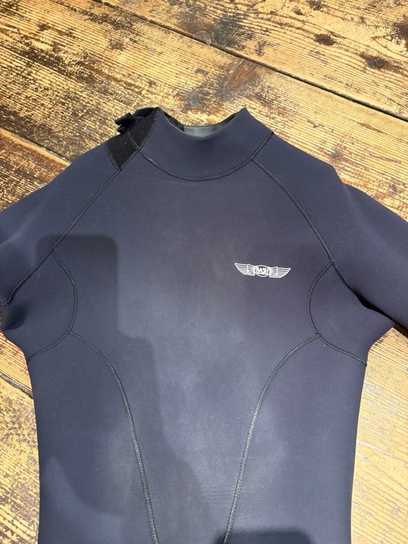 3ミリ　RASH黒ウエットスーツ　オーダー