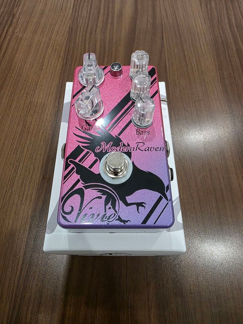 vivie Modern Raven (ディストーション)