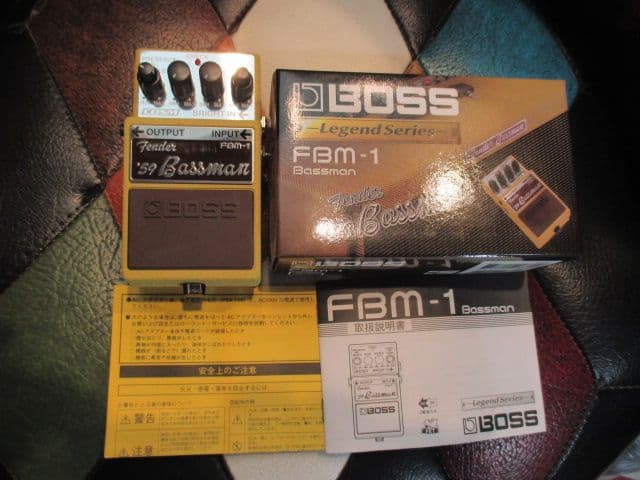 ほぼ新品 BOSS ’59 BASSMAN ベースマン FBM‐1 エフェクター