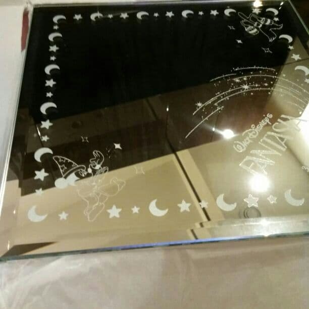 ディズニー ファンタジア ミッキー クリスタル フィギュア