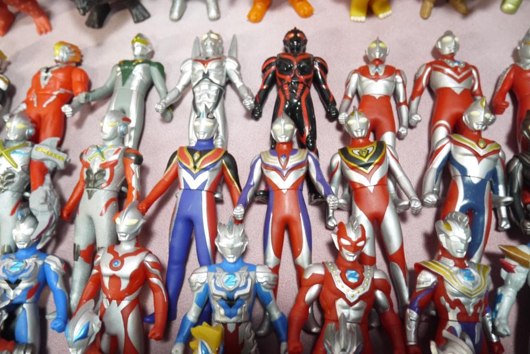 ウルトラヒーローシリーズ500　ウルトラ怪獣シリーズ500　ソフビ117体