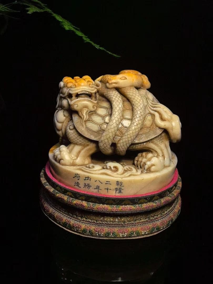 中国古美術・玄武神龟の印鑑・寿山銀田黄石・置物・純手彫り・風水開運・案頭・文房具