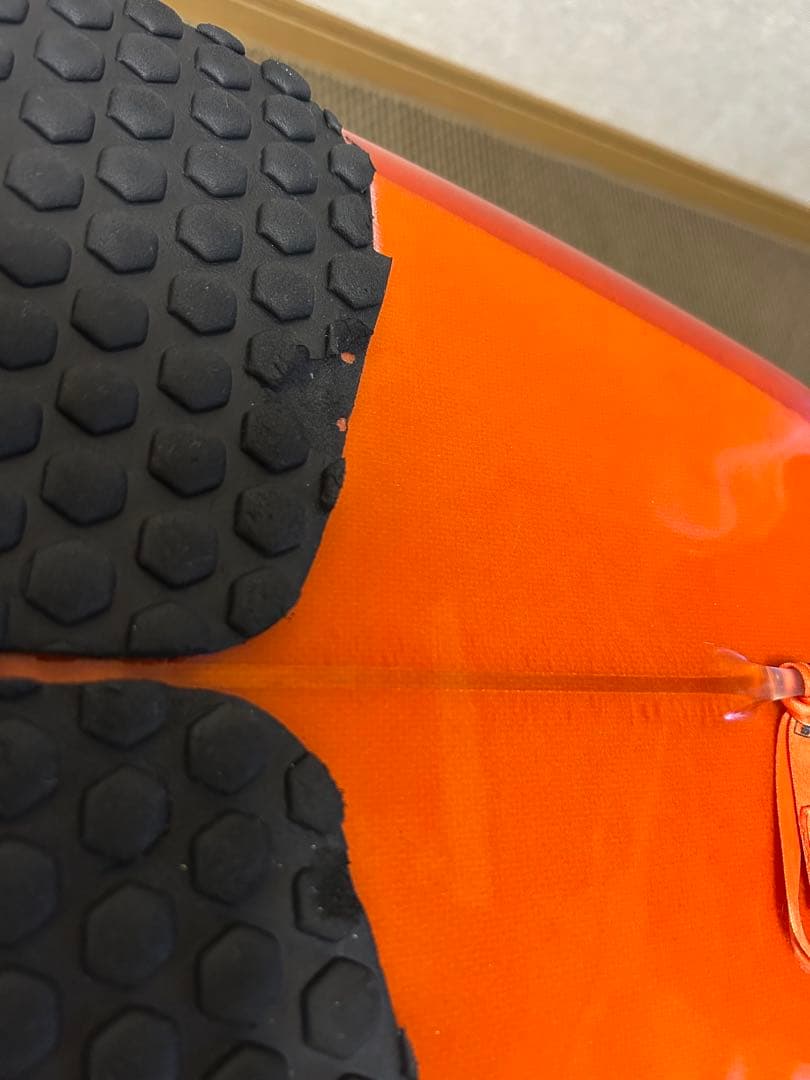 ニーボード　カツカワミナミサーフボード　5.7