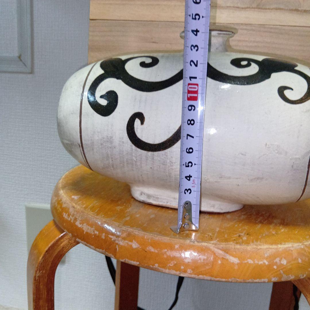 粉青沙器ぶんせんさいき 鉄絵唐草文長頸てつえからくさもんちょうけい