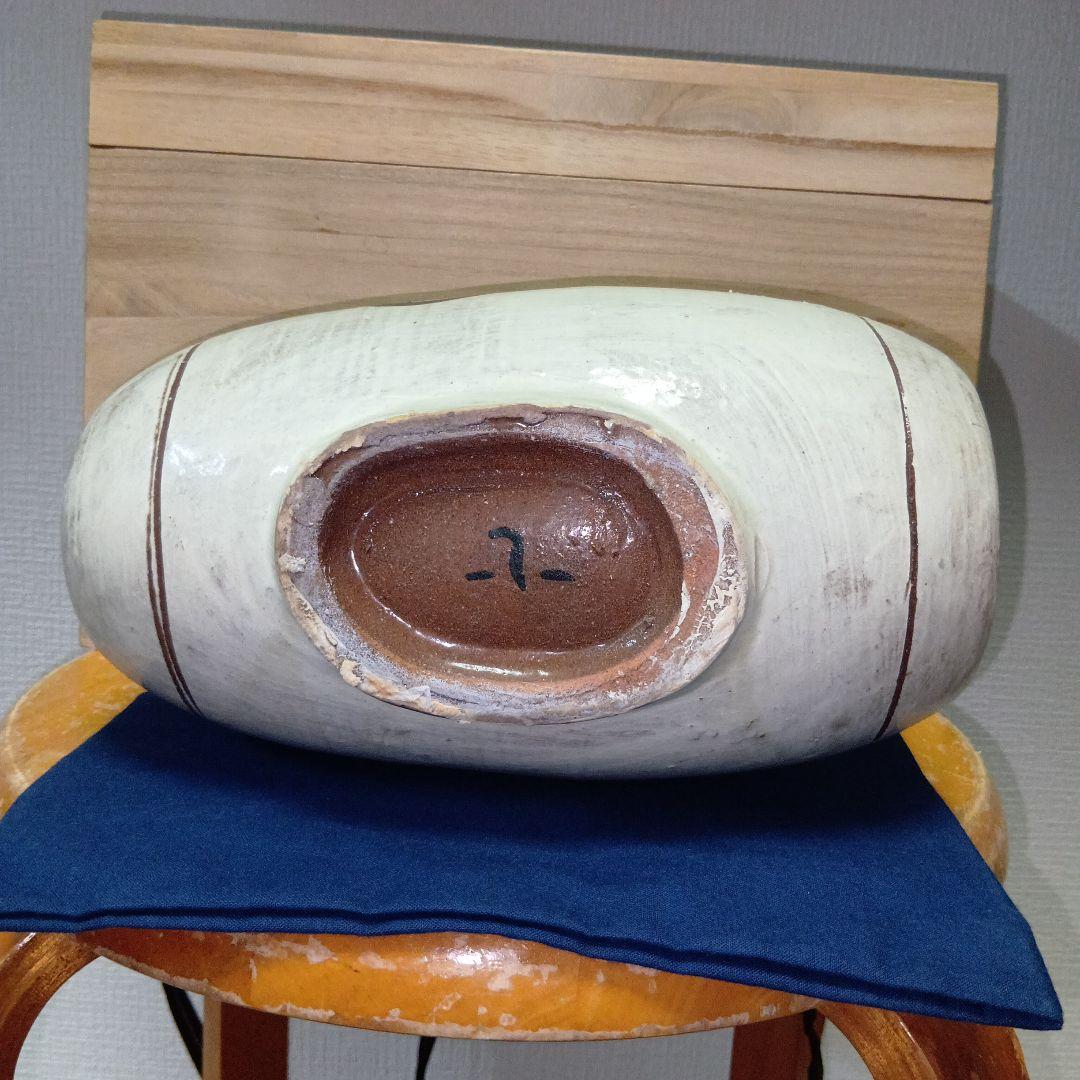 粉青沙器ぶんせんさいき 鉄絵唐草文長頸てつえからくさもんちょうけい