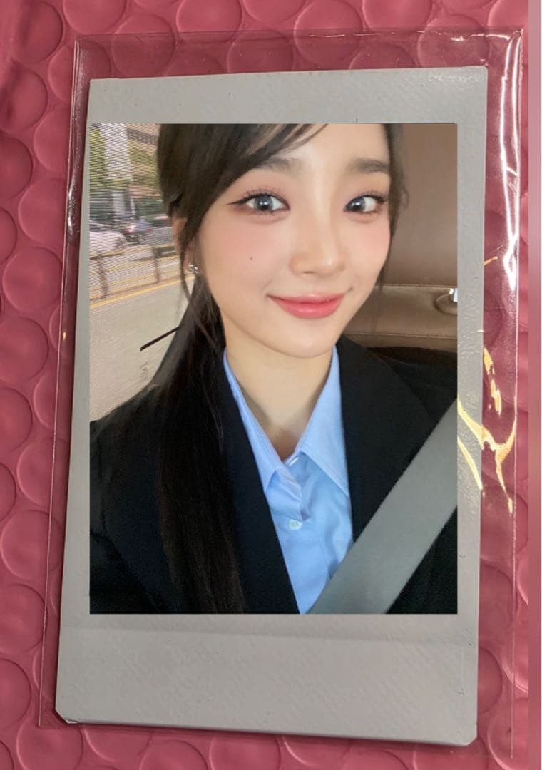 ichillin アイチリン 直筆サイン入り チェキ ポラ イジ E.JI