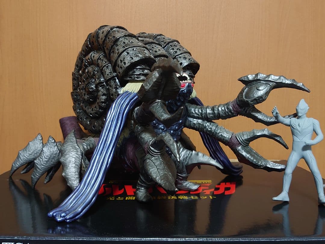 ガタノゾーア　ウルトラヒーロー500&ウルトラ怪獣DX 光と闇の最終決戦セット