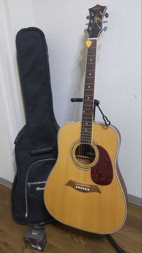 ギグバッグ付きアコースティックギター♪