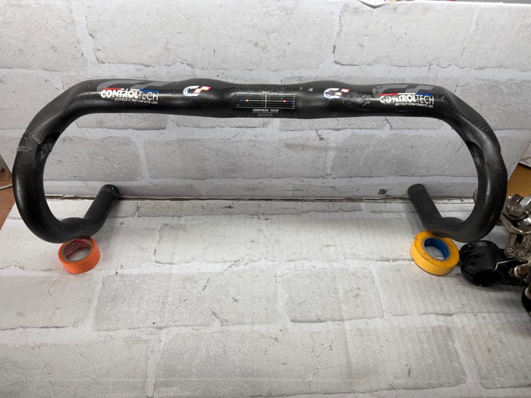 CONTROLTECH ロードバイク　カーボンドロップハンドル