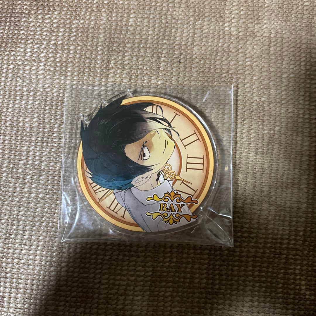約束のネバーランド レイ　アクリルバッジ　非売品